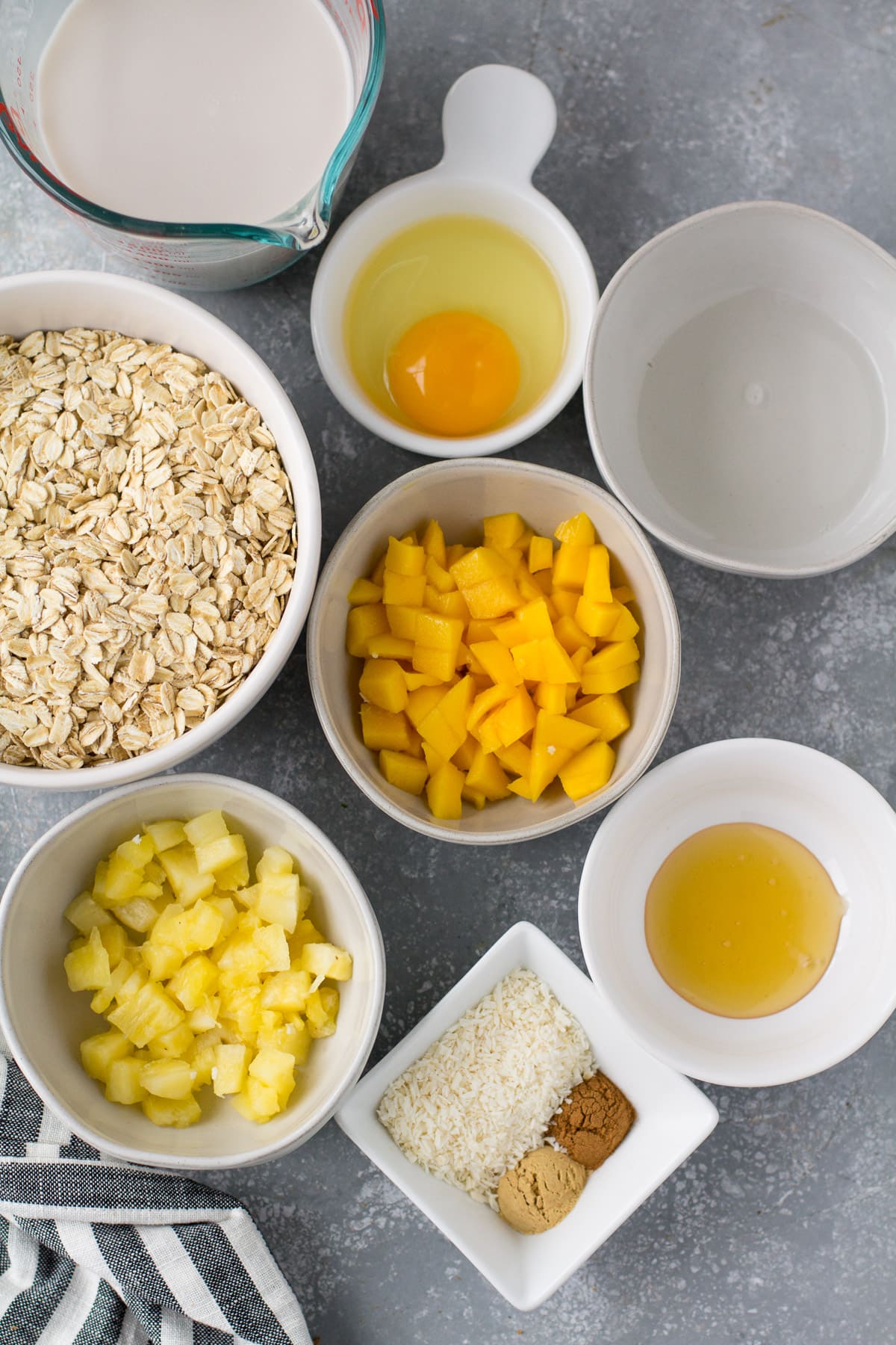 Mango Baked Oatmeal The Clean Eating Couple