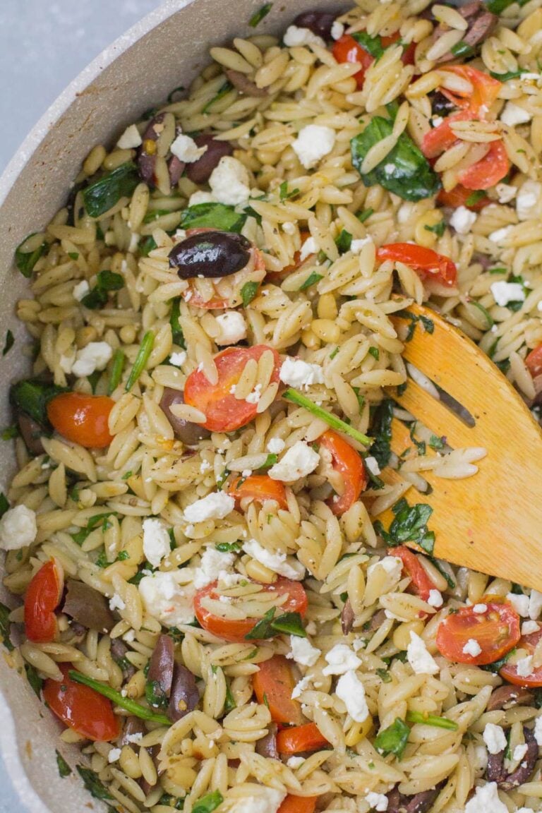 Healthy Mediterranean Chicken Orzo The Clean Eating Couple