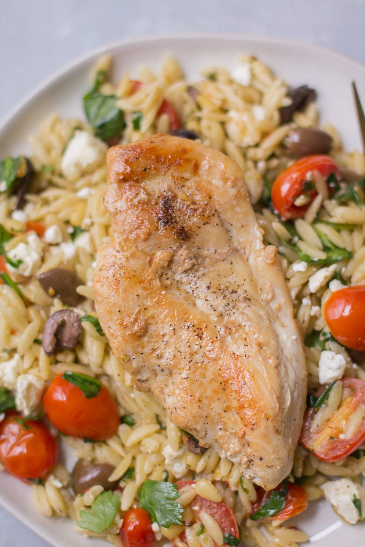 Healthy Mediterranean Chicken Orzo The Clean Eating Couple