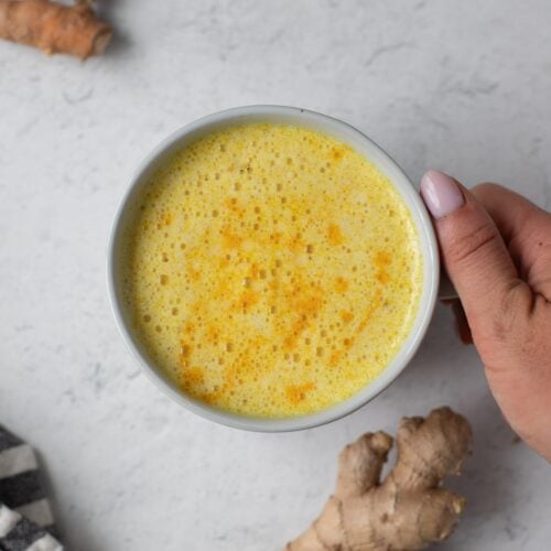 A close up of a Whole30 Turmeric Ginger Latte