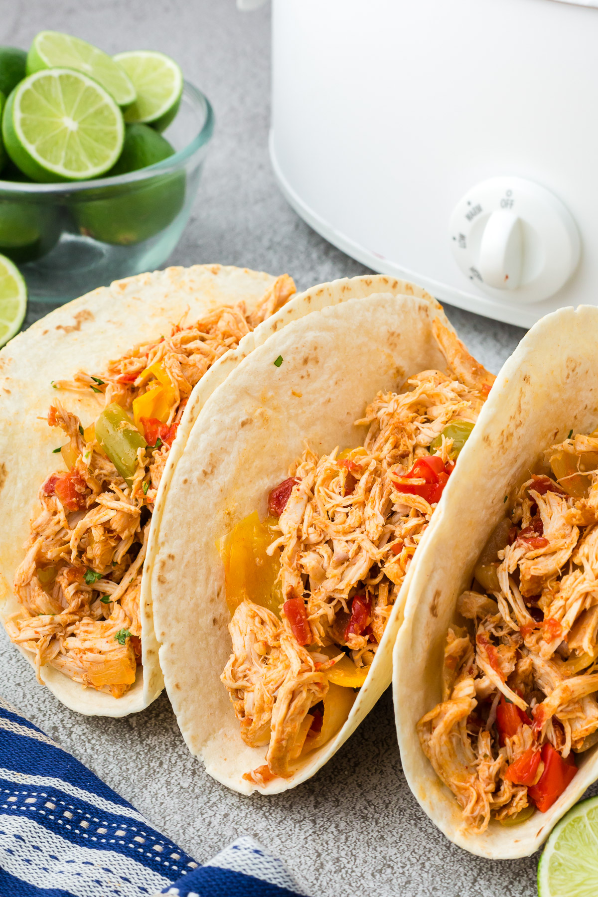 Chicken Fajitas (Crockpot) The Clean Eating Couple