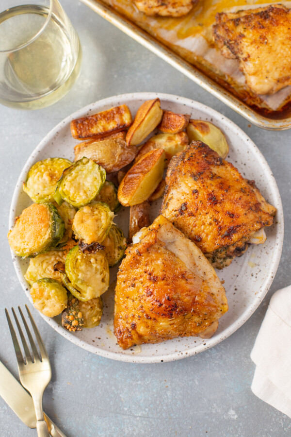 Crispy Baked Chicken Thighs The Clean Eating Couple