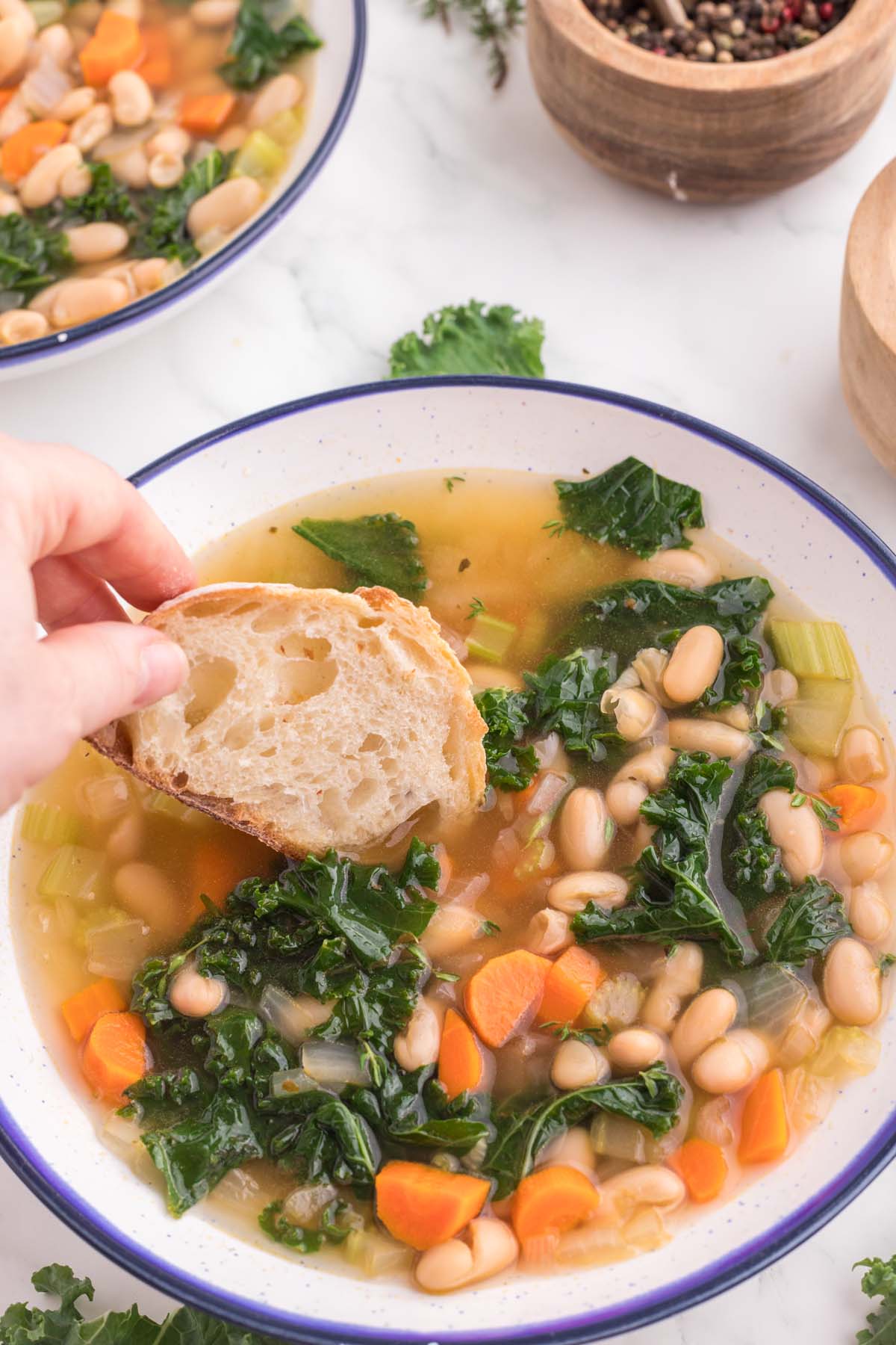 Tuscan White Bean Soup | The Clean Eating Couple