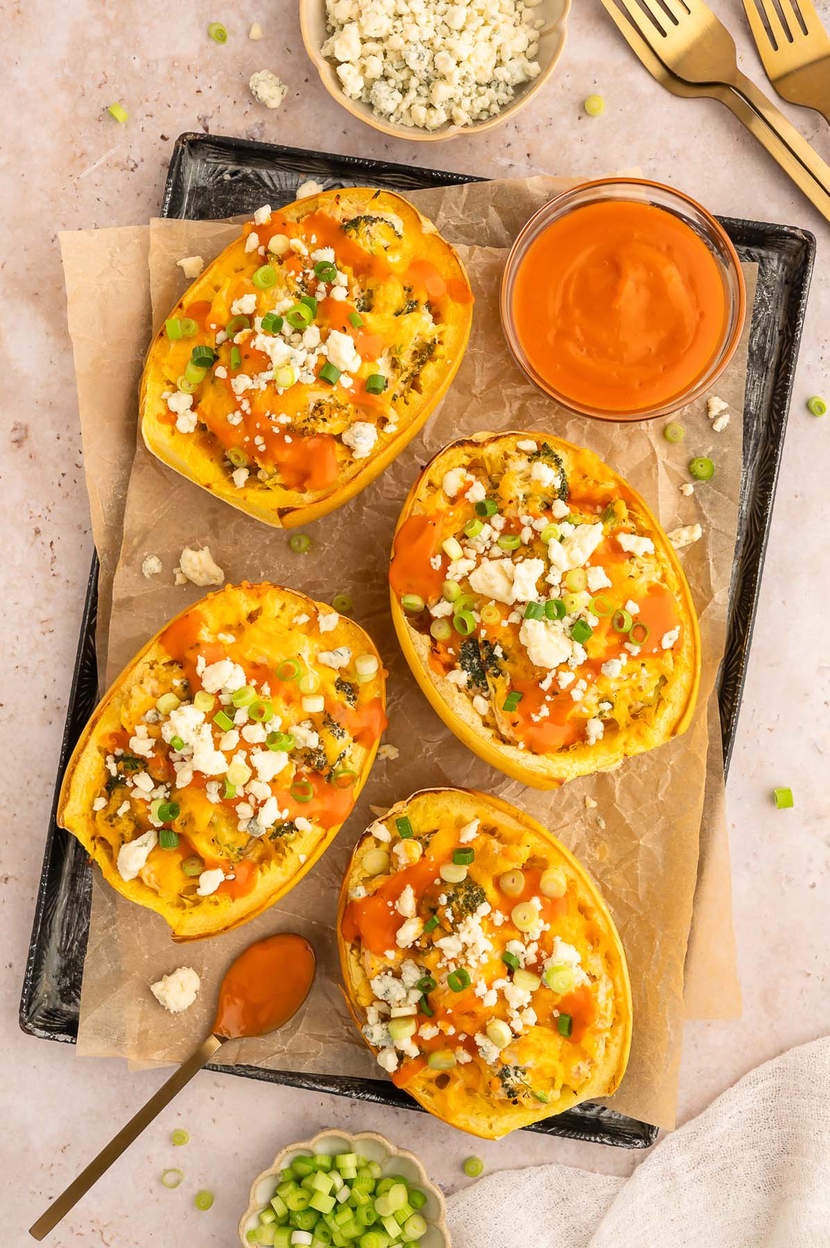 Buffalo Chicken Spaghetti Squash